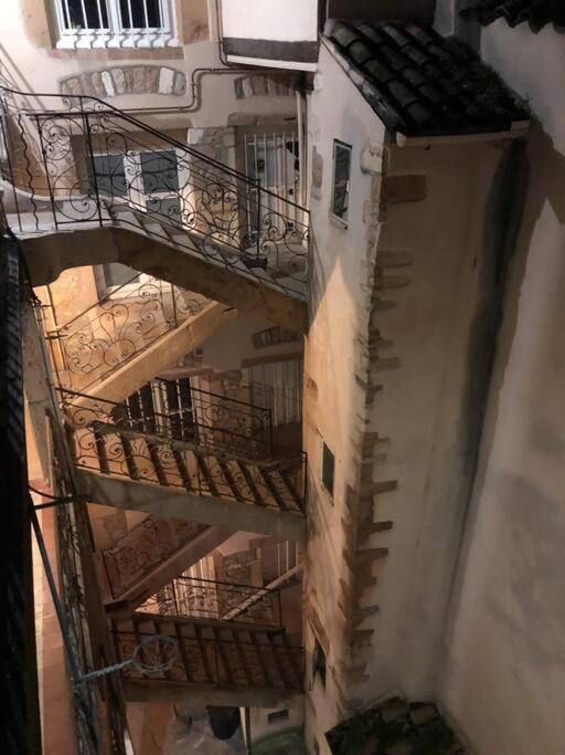 Detente Centre Historique De Macon Avec Spa Et Cine Екстериор снимка